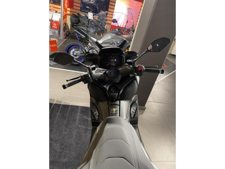 YAMAHA XMAX 125 TECH MAX