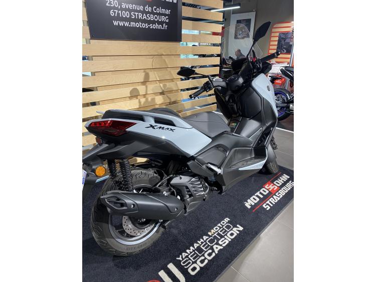YAMAHA XMAX 125 TECH MAX