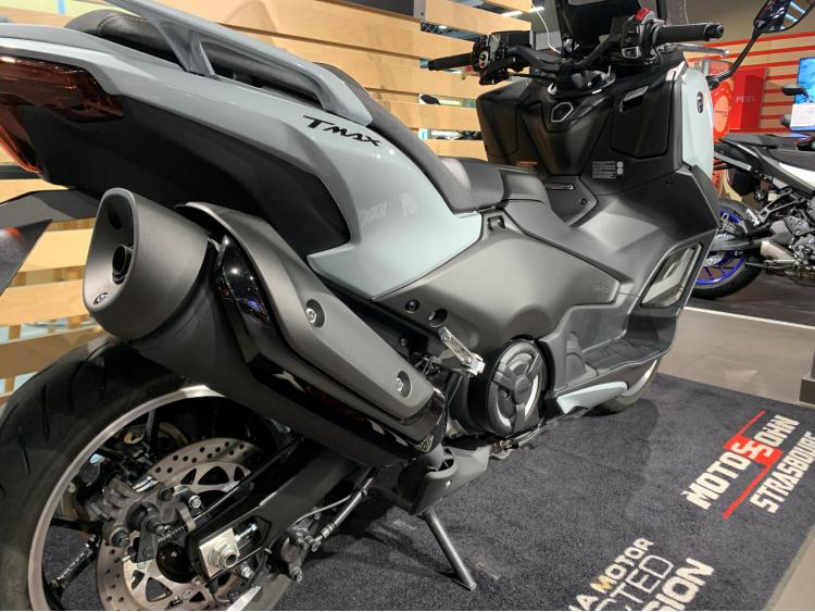 YAMAHA XP T-MAX 560 TECH MAX