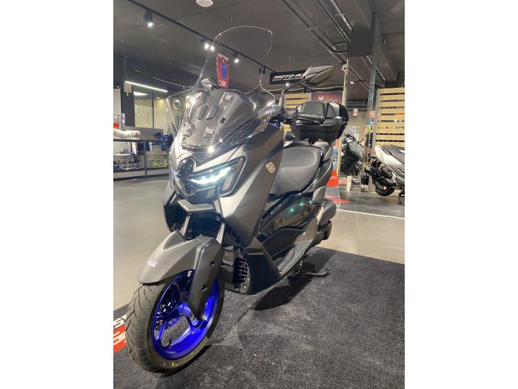 YAMAHA NMAX 125